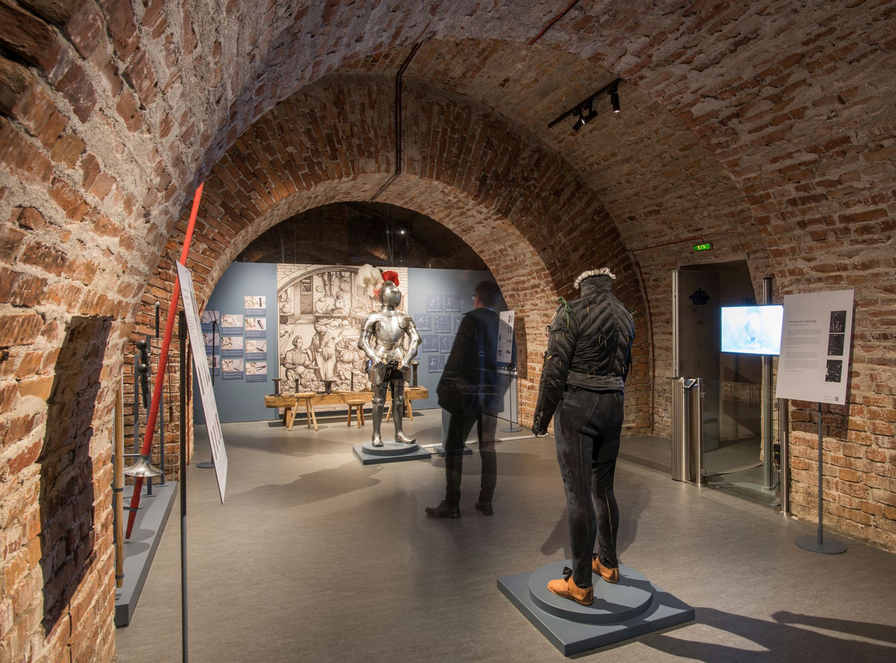 Livrustkammaren, Armoury of the Royal Castle, Stockholm. Exhibition design: Annika Thore, Form och Funktion. Lighting design: Pernilla Tenje, Statens Historiska Museer, Stockholm. Photography: Johan Elm, Stockholm.
