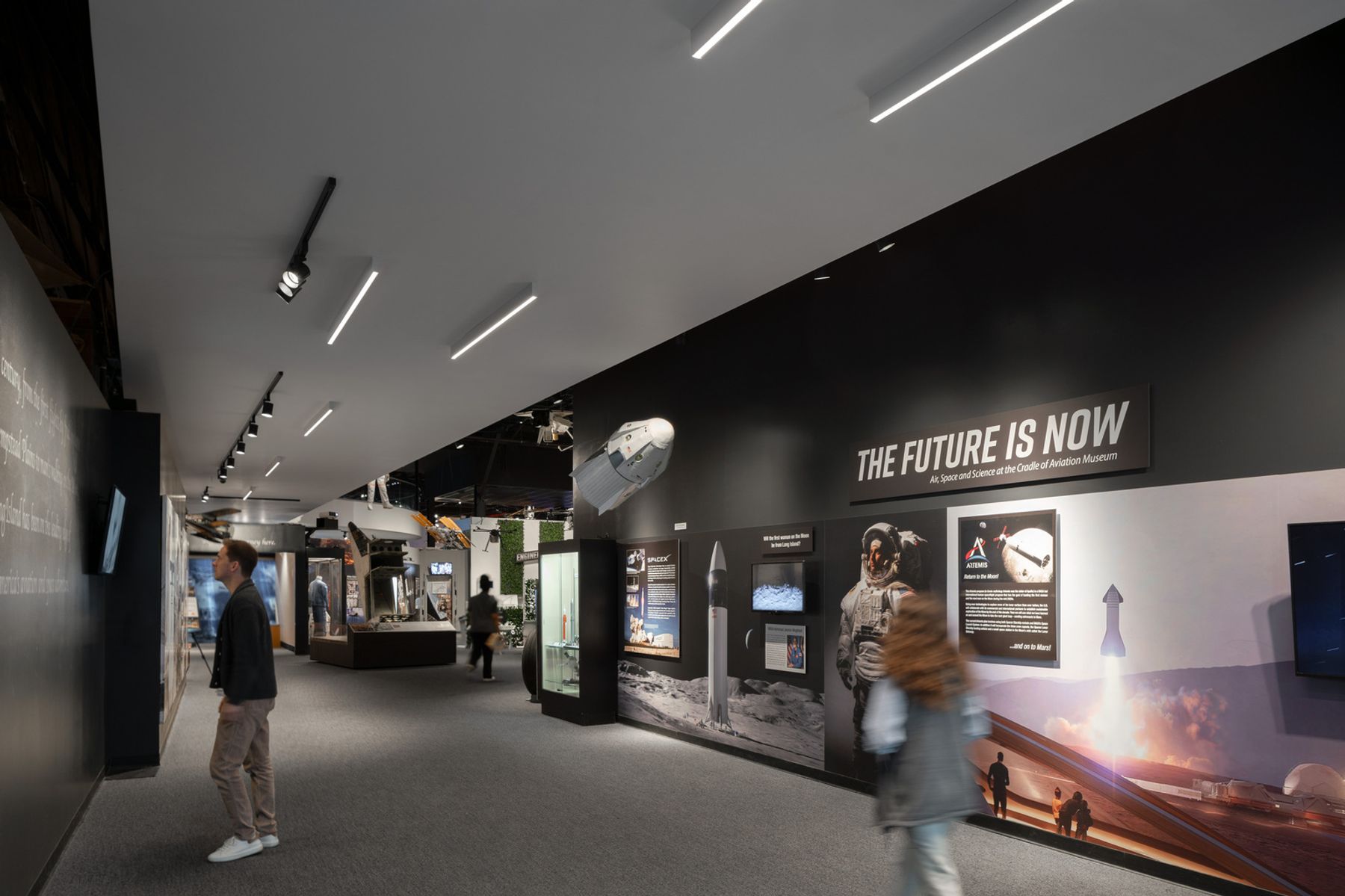 Cradle of Aviation Museum, New York. Lighting design: Reed Burkett Lighting Design, St. Louis, MO. Photography: Studio SZ / Justin Szeremeta.