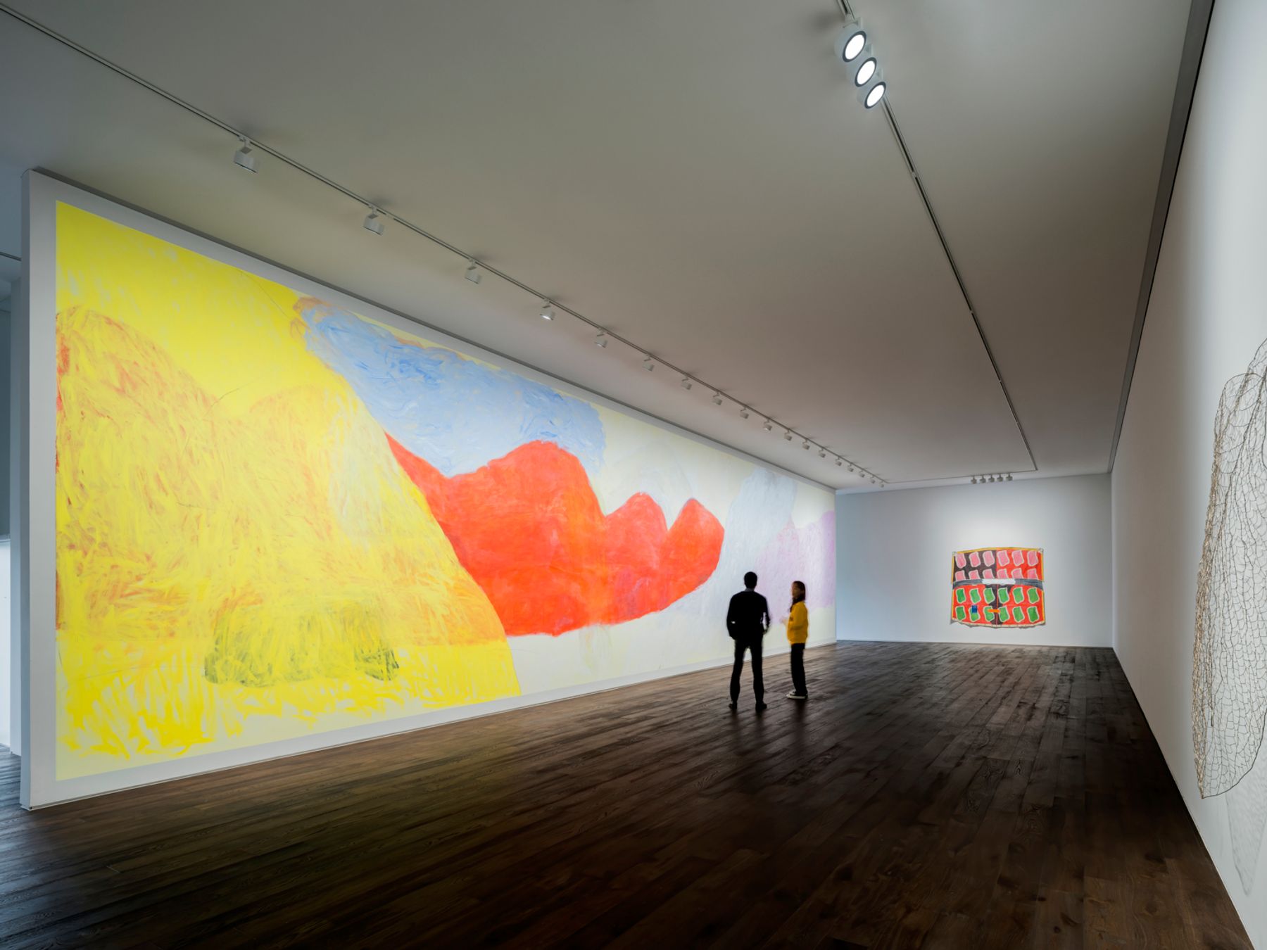 Joyhun Gallery, Busan. Architecture: KAGA Architects & Planners, Busan. Art: Yoon Jongsuk, Claude Viallat. Photography: Raphael Olivier, Warsaw.
