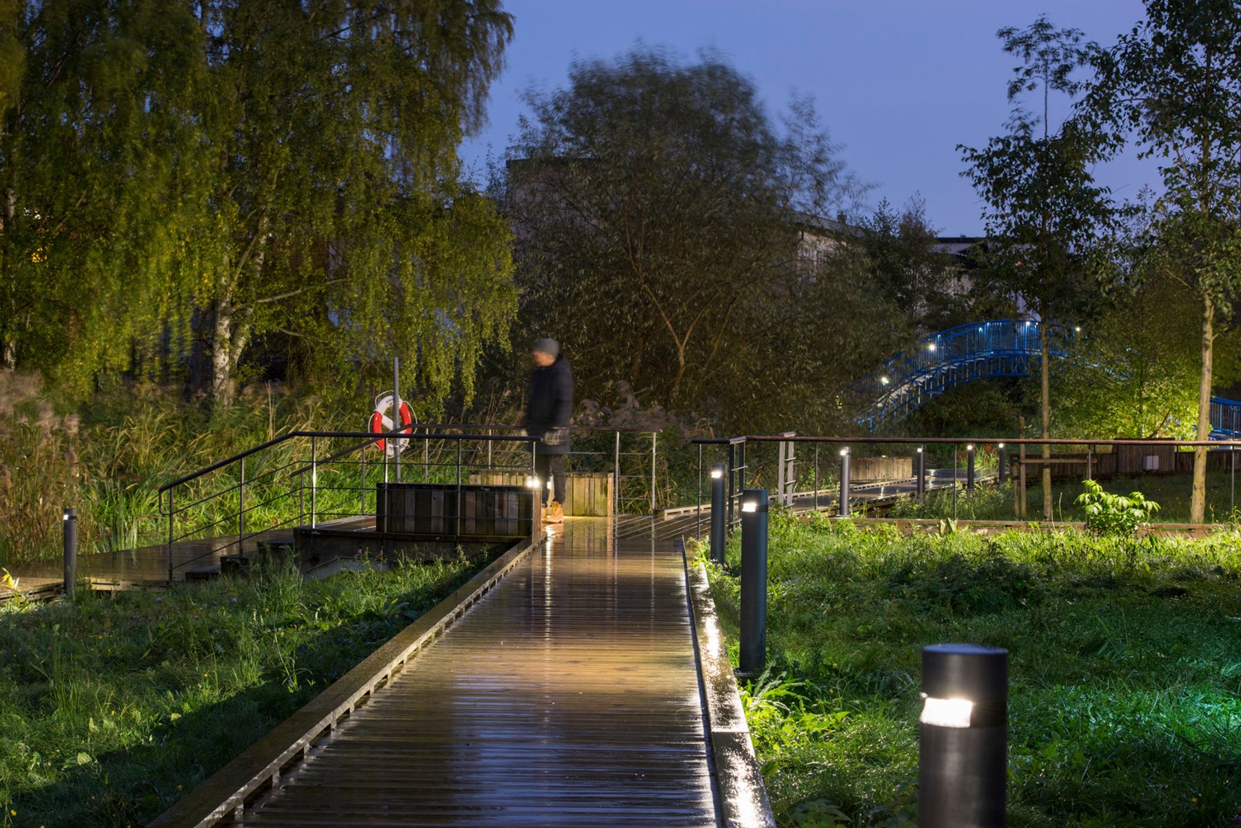 Annedal bostadsområde, Stockholm. Lighting design: Jonas Horowitz /Ljuskvalité, Stockholm; Peter Marcateus Asklund / Rejlers, Stockholm. Photography: Johan Elm, Stockholm.
