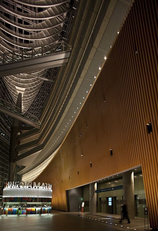 Tokyo International Forums relighting with energy-efficient ERCO LED lighting, enhancing architectural design and visual comfort.