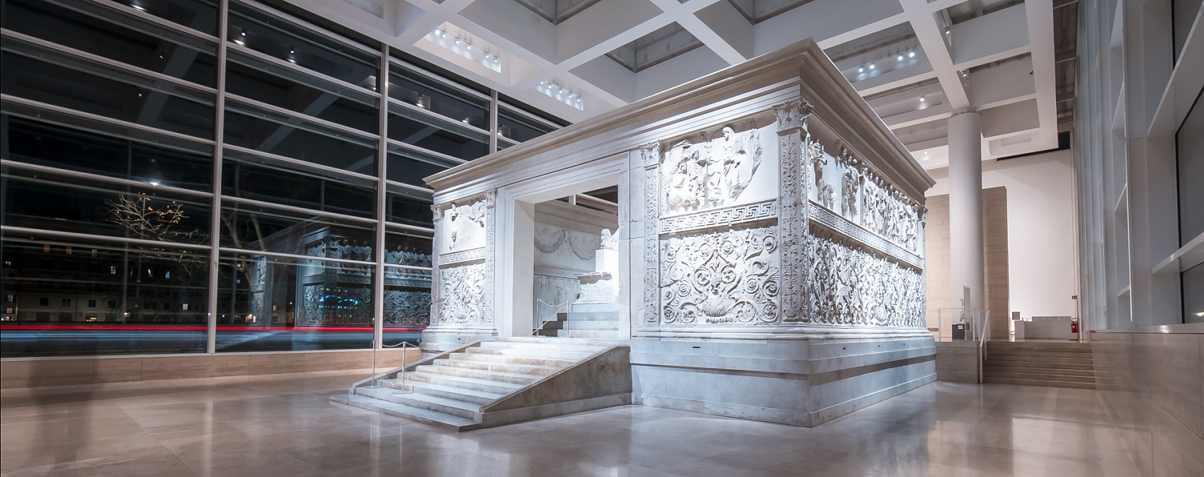 Ara Pacis Museum in Rome: The Altar of Peace illuminated by ERCO LED lighting for enhanced perception.