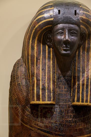 Egyptian sarcophagus illuminated by ERCO LED lighting in Madrid's Archaeological Museum.