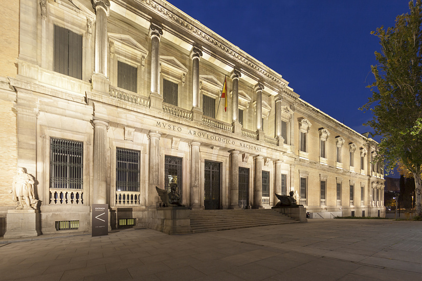 Archaeological Museum of Madrid illuminated by ERCO lighting.