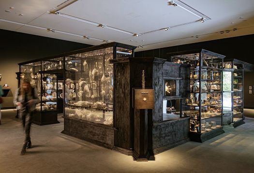 ERCO Opton LED spotlights illuminate the exhibition at the Australian Pavilion, Venice Biennale.