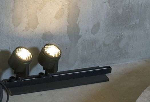 ERCO Parscan spotlights on a track, accentuating art in the Axel Vervoordt Gallery.