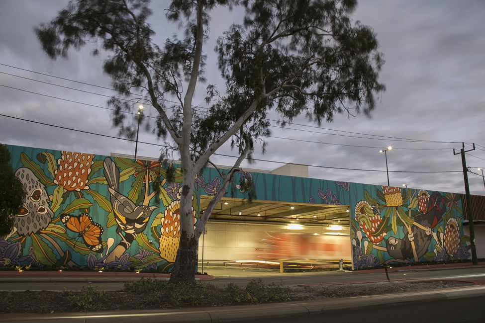 Belmont Forum shopping centre, Cloverdale