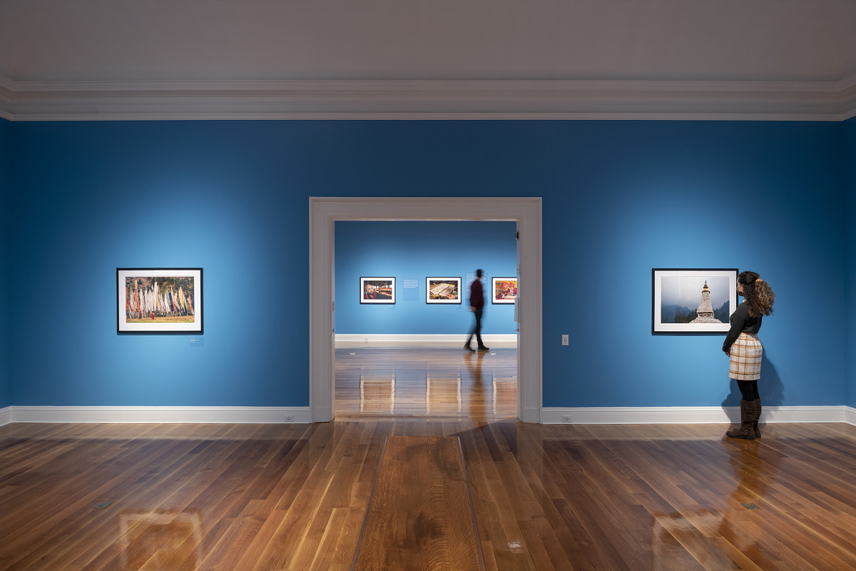 ERCO Optec spotlights illuminate art at the Berkshire Museum, Pittsfield. Visitors view the exhibitions.