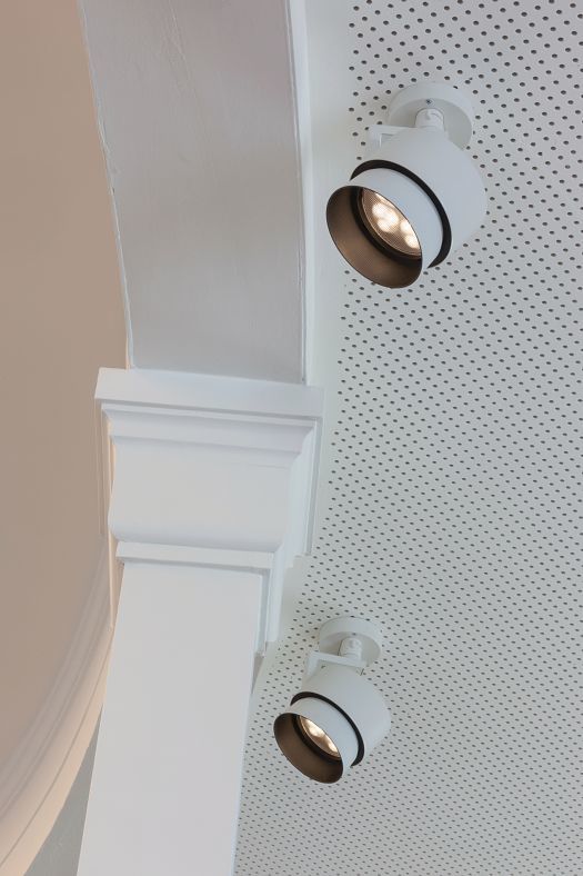 ERCO Parscan spotlights illuminate the Moot Court at Bucerius Law School, Hamburg.