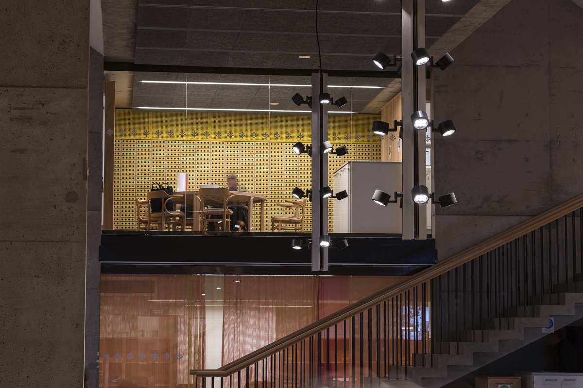 ERCO Parscan spotlights illuminate the Carolina Rediviva Library in Uppsala.