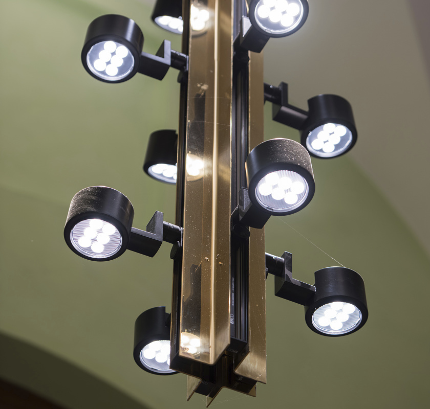 Parscan spotlights with custom mount illuminate the Carolina Rediviva Library, Uppsala.