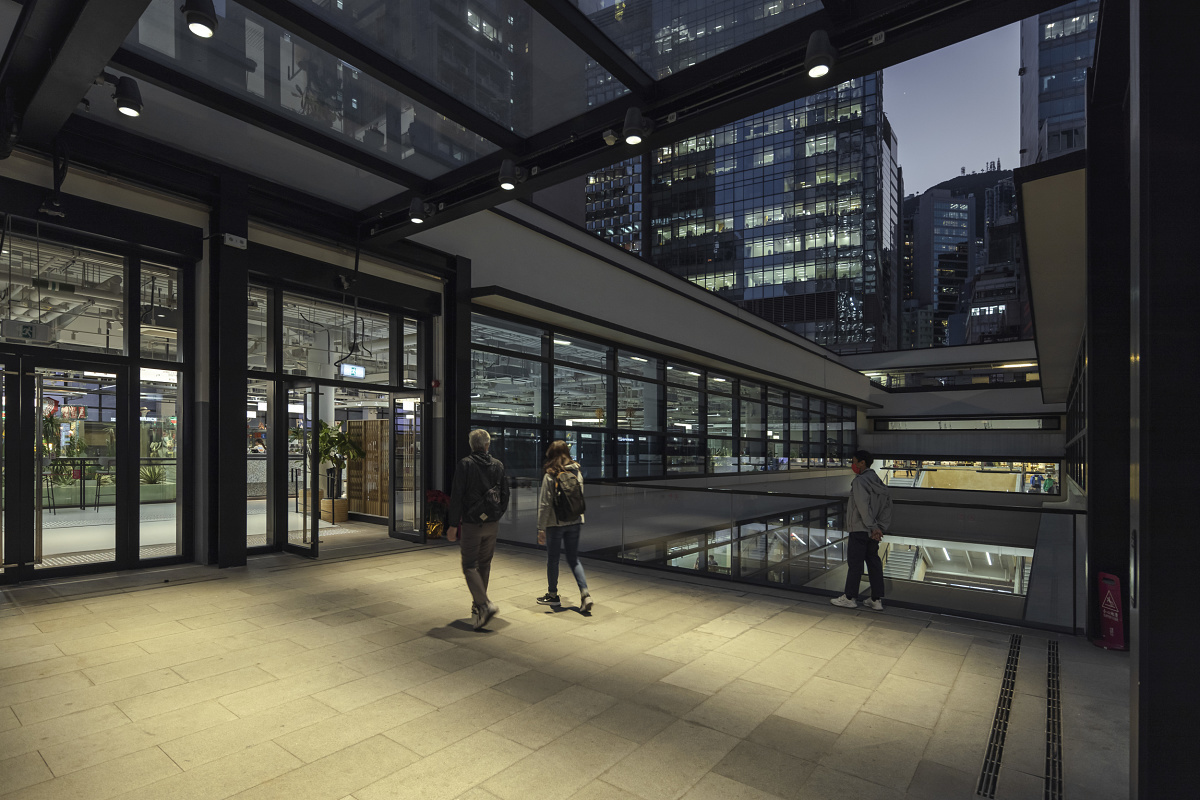 ERCO LED lighting at Central Market Hong Kong, a revitalized architectural landmark.
