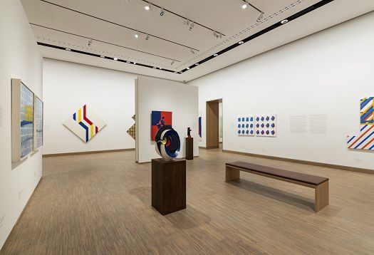 Museum interior featuring artworks and ERCO lighting for consistent color rendering.