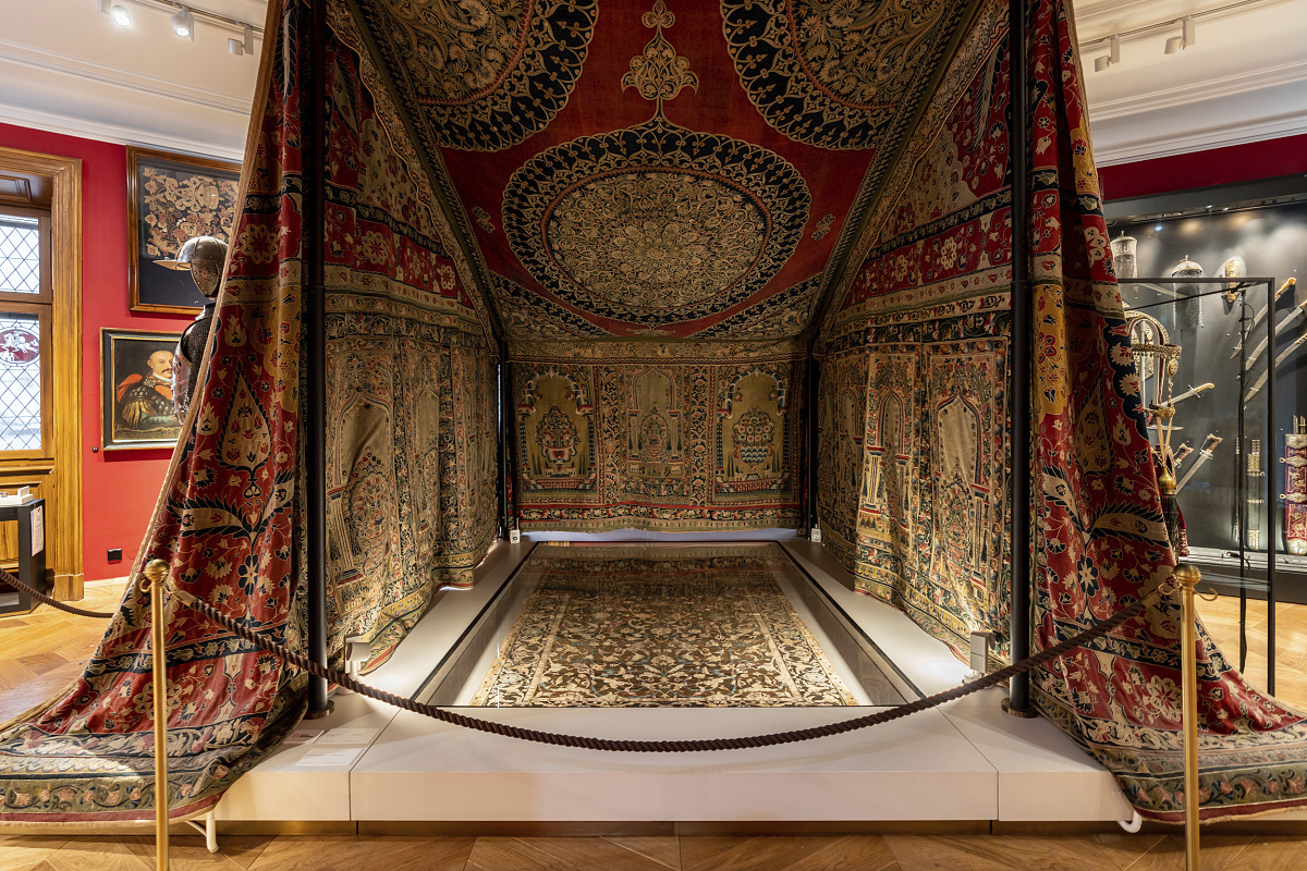 Exhibited tent with LED lighting in the Czartoryski Museum, Krakow.