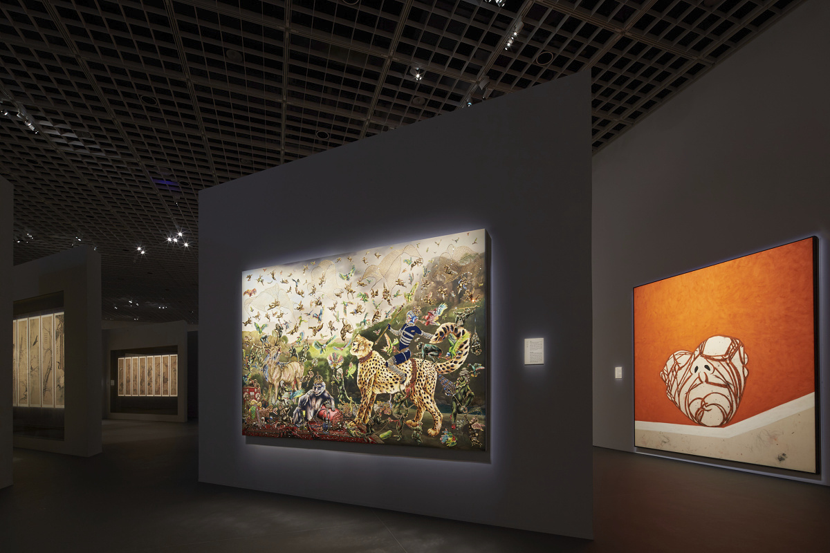 Art exhibition at Amorepacific Museum of Art, Seoul, illuminated with ERCO contour spotlights for precise lighting.
