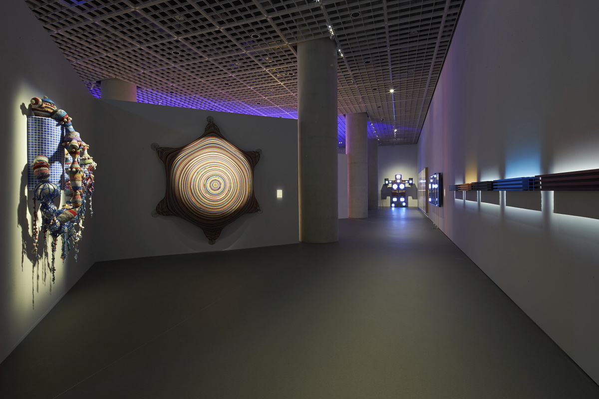 Amorepacific Museum of Art exhibition in Seoul, featuring precise ERCO contour spotlighting on art.