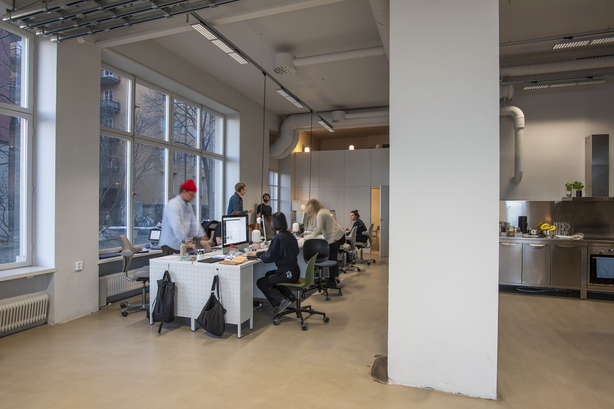 Form Us With Love design studio featuring flexible ERCO Jilly LED lighting for visual comfort.