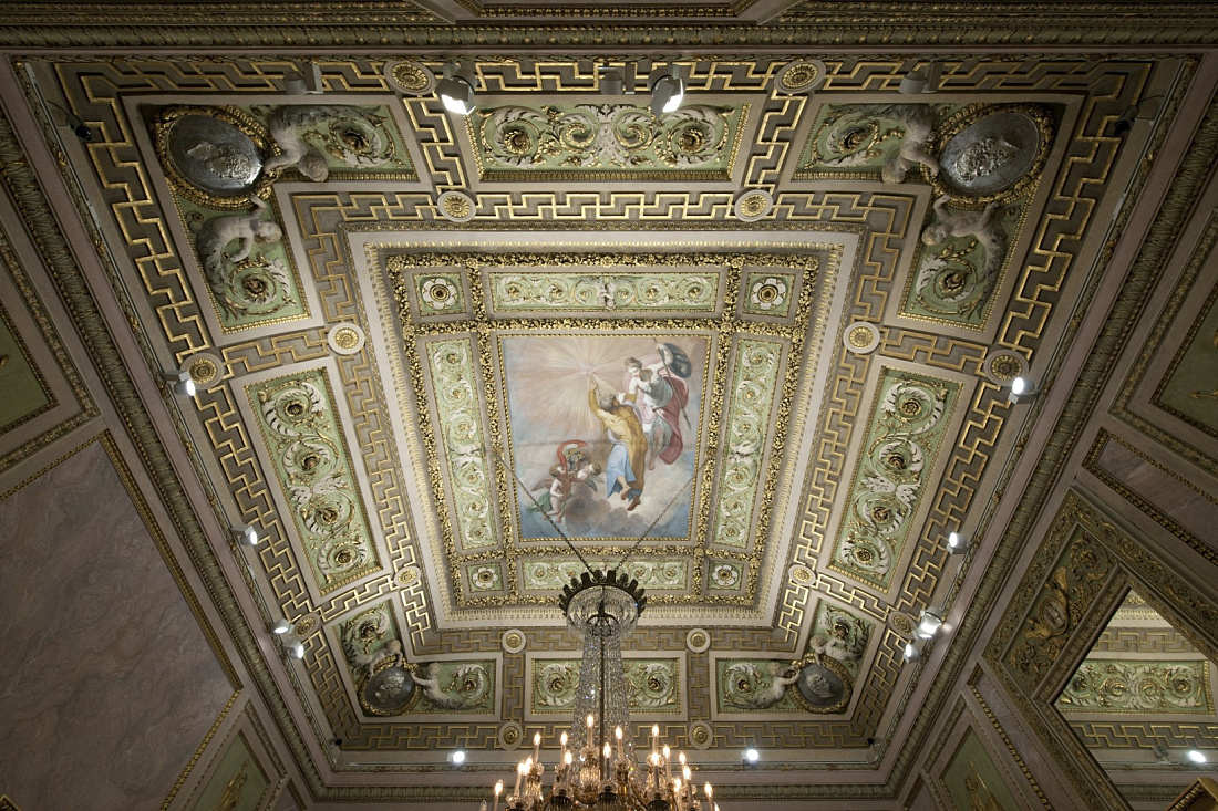 Ornate ceiling detail at Gallerie d’Italia, illuminated by ERCO LED spotlights.