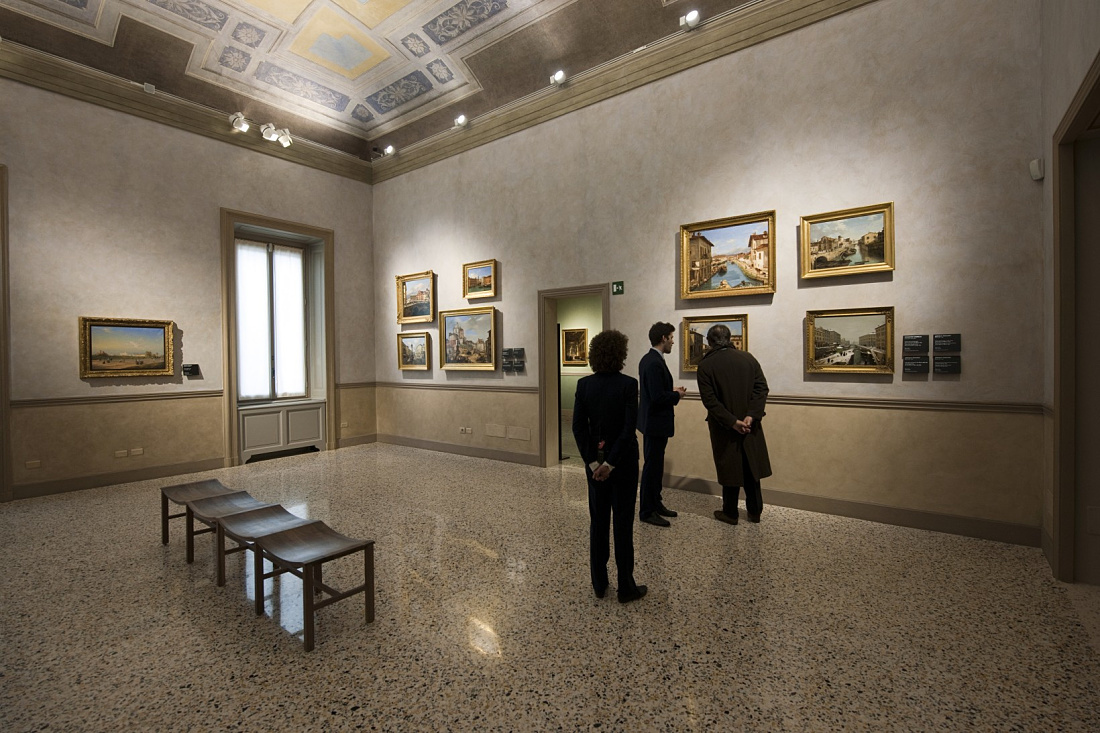 Gallerie d’Italia featuring ERCO LED spotlights illuminating art in restored city palaces.
