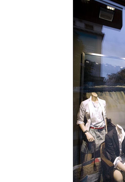 GANT flagship store in Prague illuminated by ERCO LEDs, showcasing fashion with brilliant light.