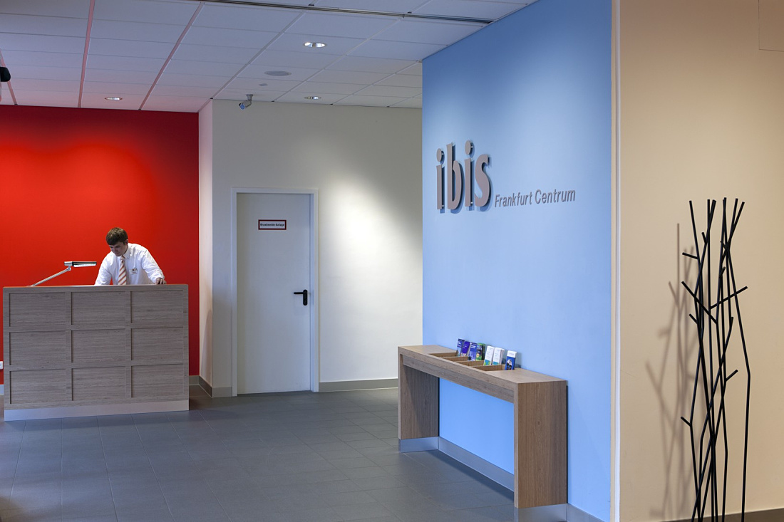 Ibis Hotel Frankfurt lobby featuring LED lighting for efficient design.