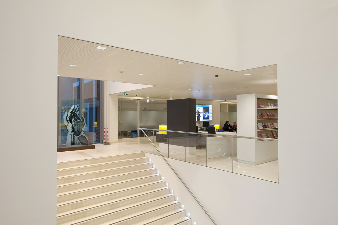 Ikazia Hospitals redesigned entrance featuring Quintessence LED lighting for a welcoming reception.