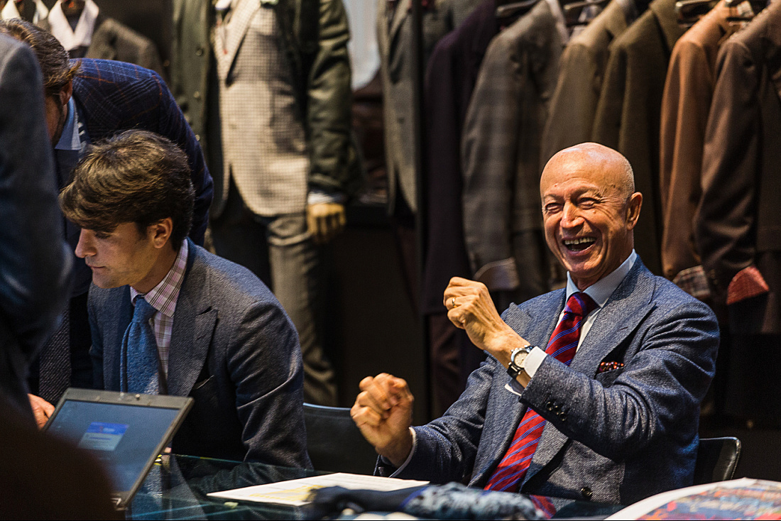 Kiton store in Milan: Customers enjoy high-end menswear, accentuated by ERCO LED lighting.