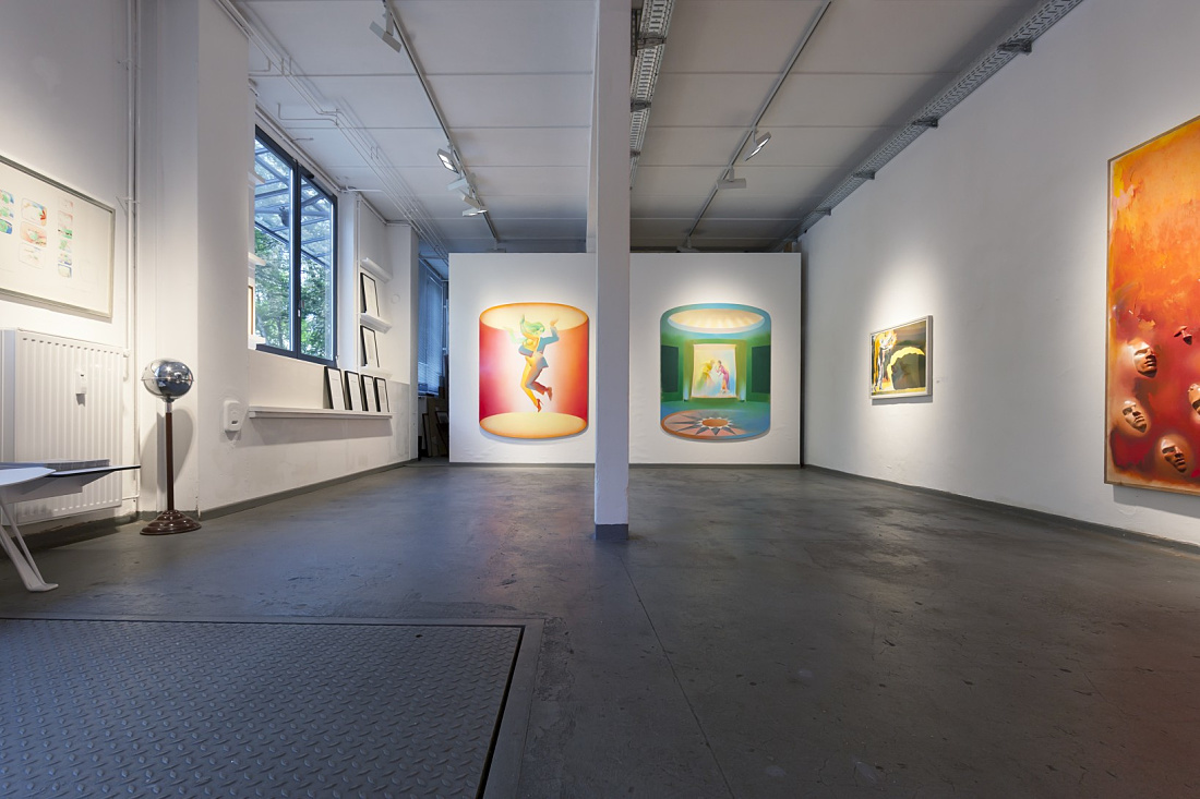 Levy Gallery in Hamburg featuring ERCO lighting for Surrealism and Pop Art.