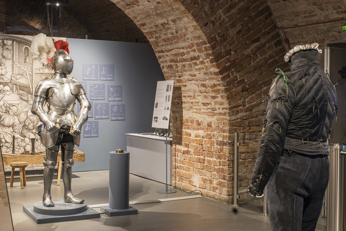 ERCO Eclipse spotlights illuminate a temporary armor exhibit in the Royal Armoury, Stockholm.