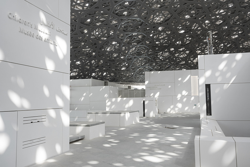 Louvre Abu Dhabi's architectural design featuring ERCO LED lighting.