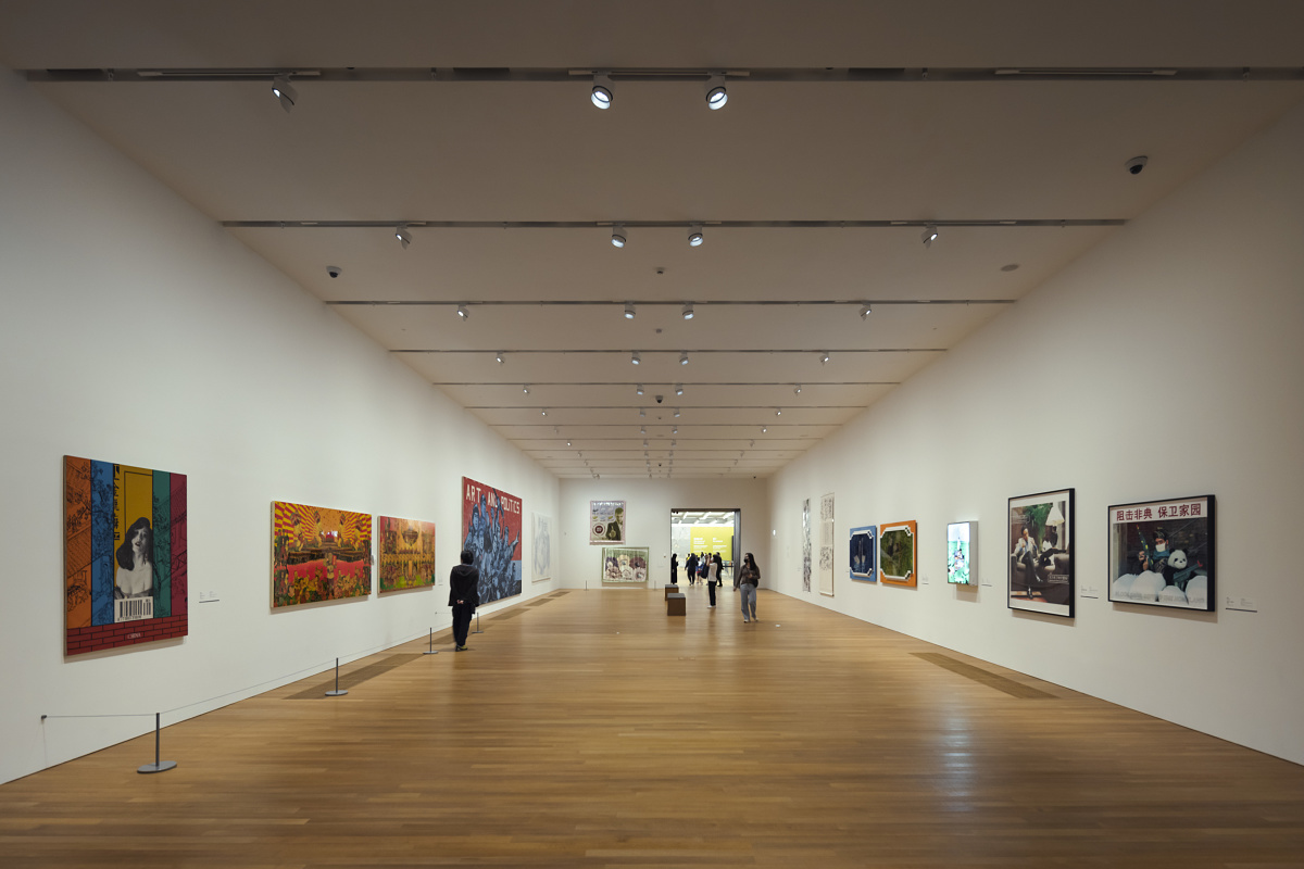 ERCO LED spotlights illuminate art at the M+ Museum of Visual Culture, Hong Kong.