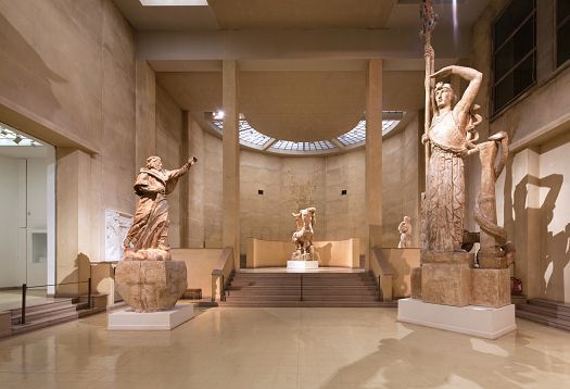 Interior of Musée Bourdelle featuring sculptures enhanced by ERCO LED lighting for three-dimensionality.