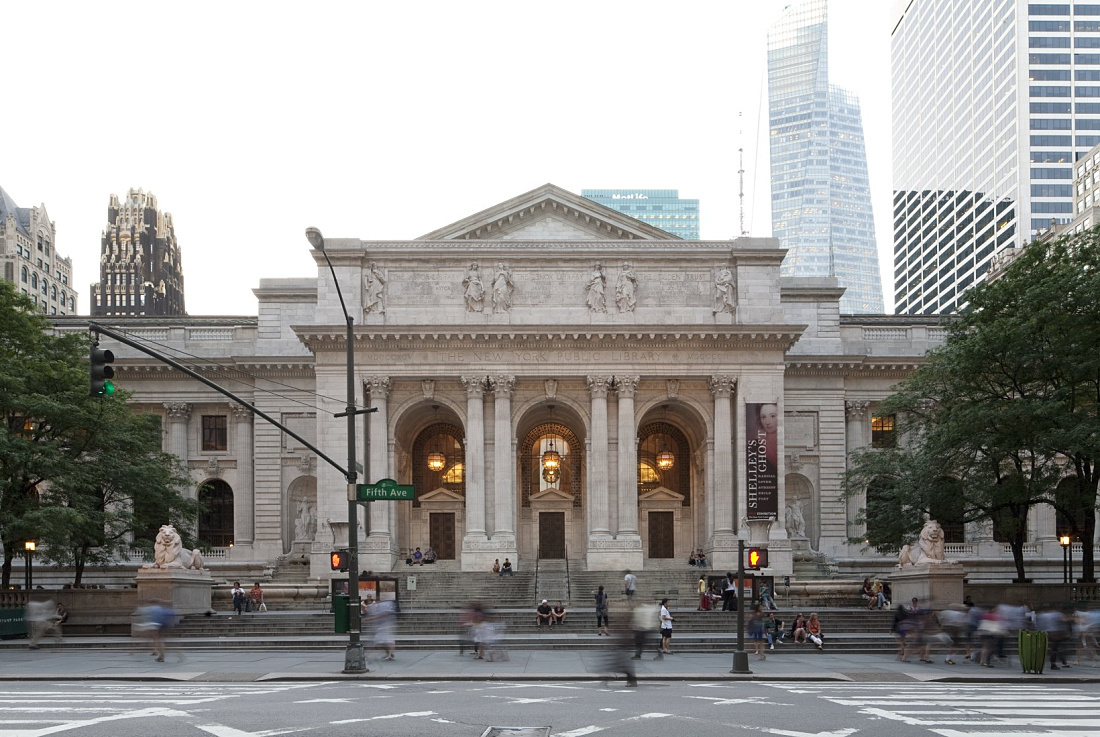 New York Public Librarys facade, illuminated with ERCO spotlights for its centennial.
