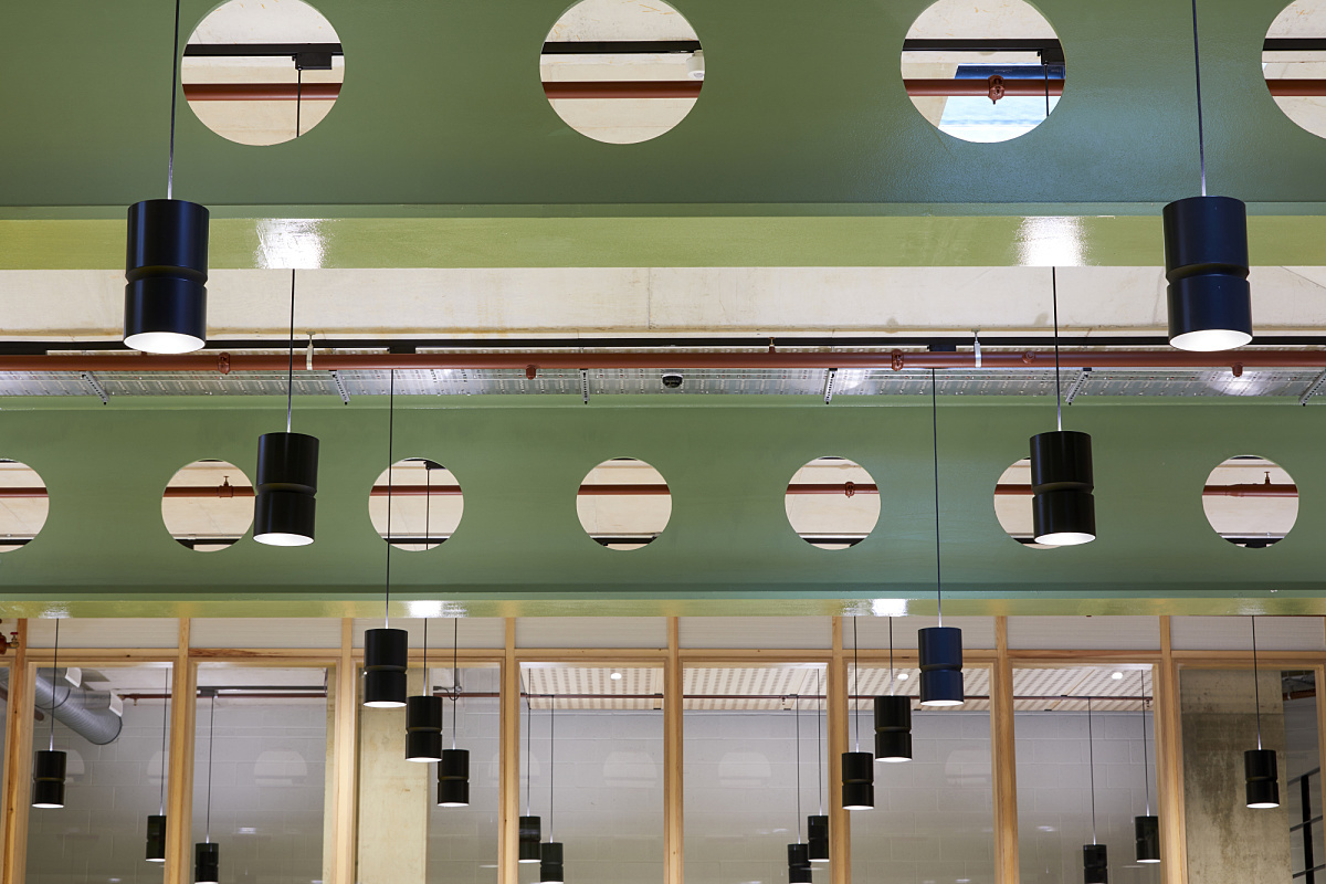 ERCO Jilly pendant downlights in an AHMM architect's office, flexible office lighting.