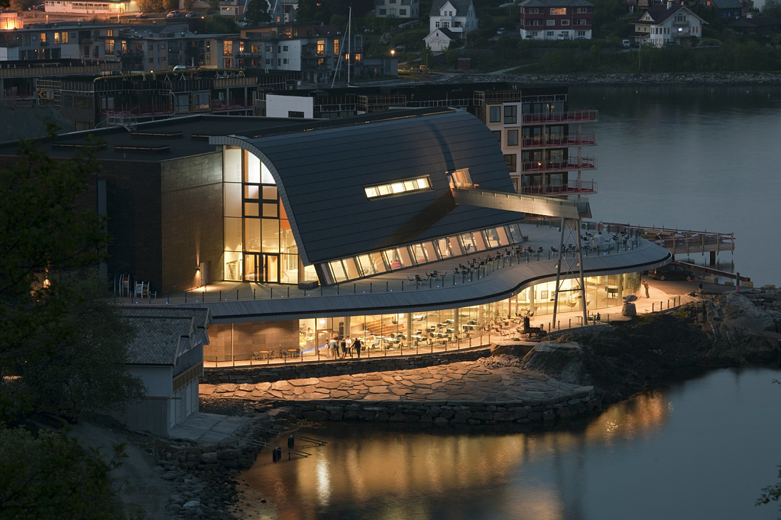 Oseana cultural center in Os, Norway, illuminated with ERCO LED lighting.