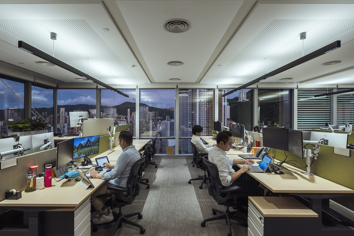 PAG office in Hong Kong featuring Compar pendant luminaires for visual comfort.
