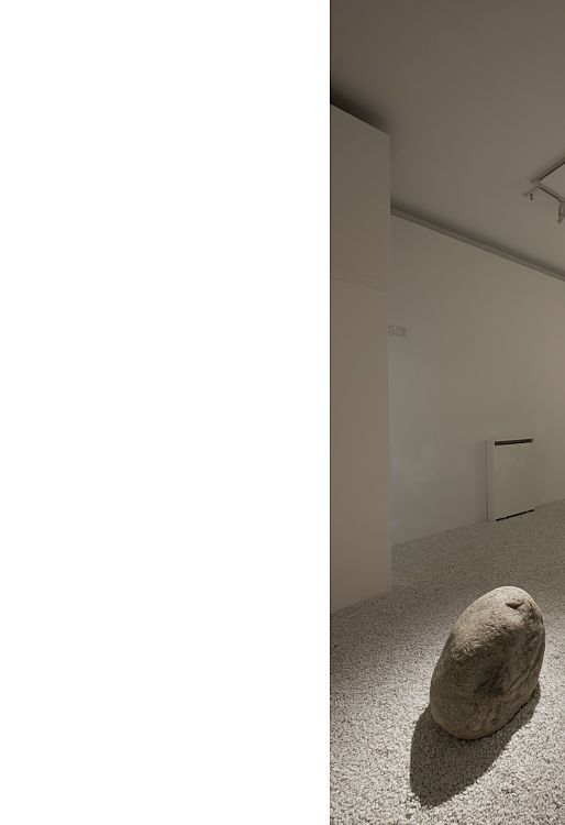 ERCO LED spotlights illuminate art in Palazzo Bembo, Venice.