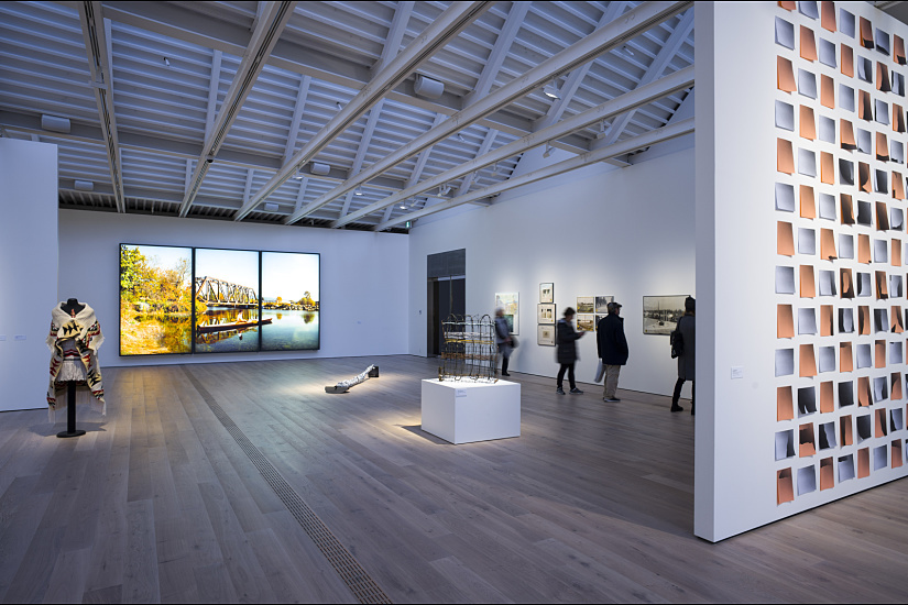 Interior of Polygon Gallery featuring ERCO LED lighting for art exhibitions in Vancouver, Canada.