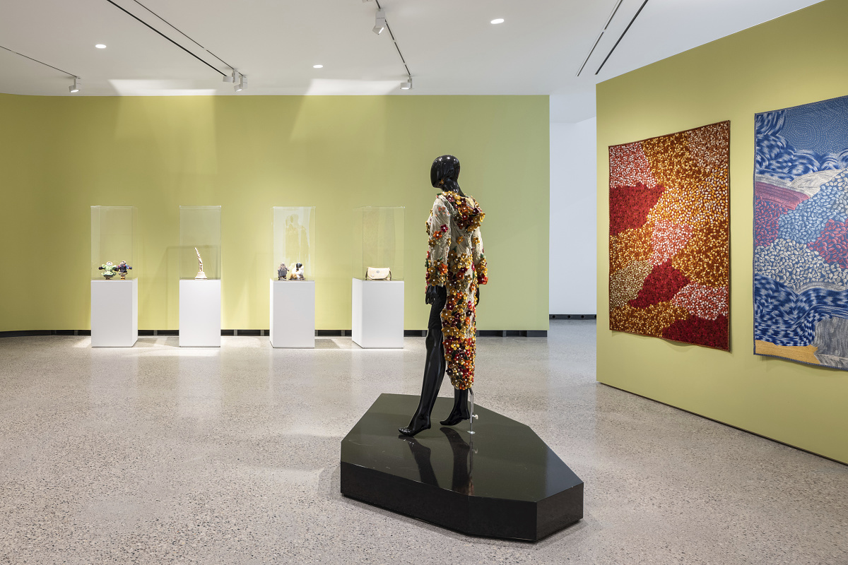 ERCO Optec LED spotlights illuminate Inuit art in the Qaumajuq Art Gallery, Winnipeg.