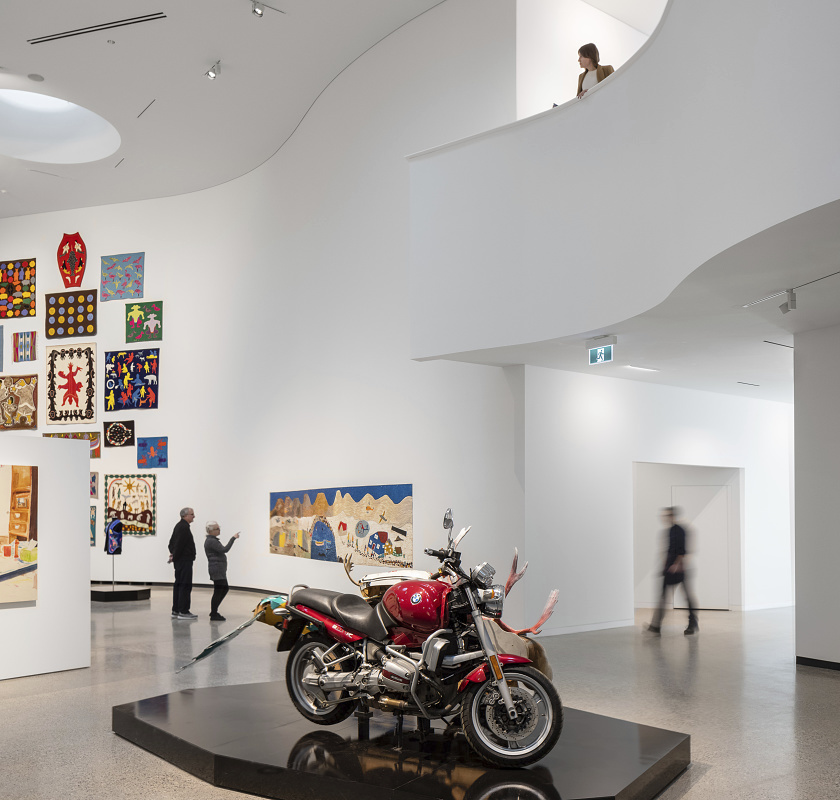 ERCO Optec spotlights illuminate art in the Qaumajuq Art Gallery, Winnipeg.