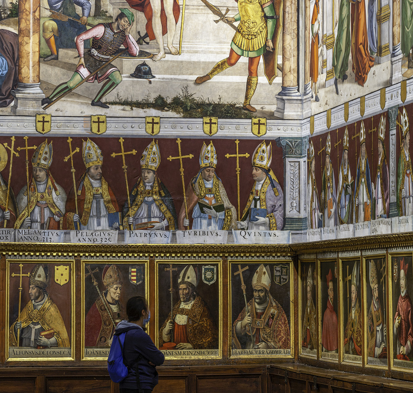 Frescoes in Sala Capitular, Toledo Cathedral, illuminated with ERCO lighting.