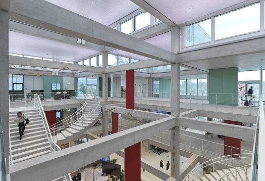 The SQUARE Learning Center at the University of St. Gallen, featuring ERCO lighting for flexibility.