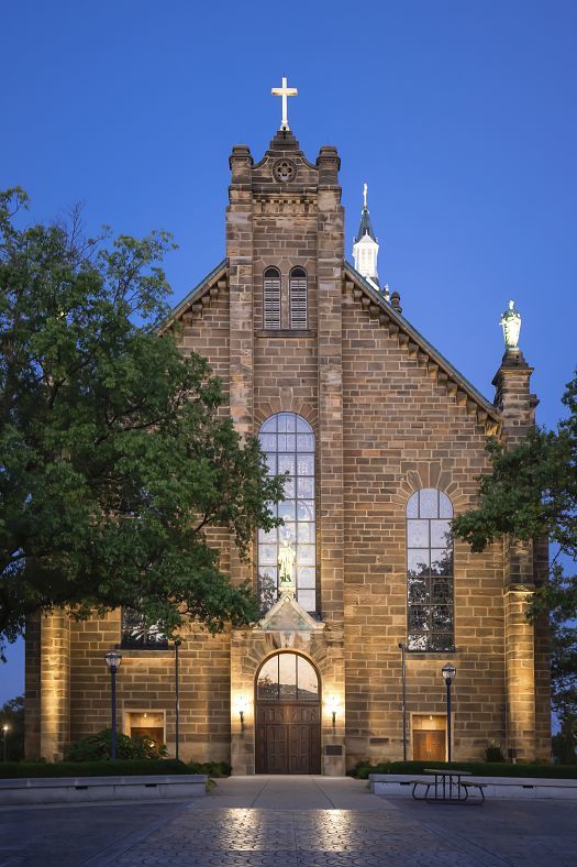 St. Joseph Church in Indiana, illuminated with energy-efficient ERCO LED spotlights.
