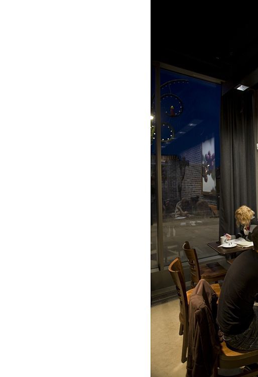 Starbucks at Altmarkt with LED lighting creating a cozy ambiance.