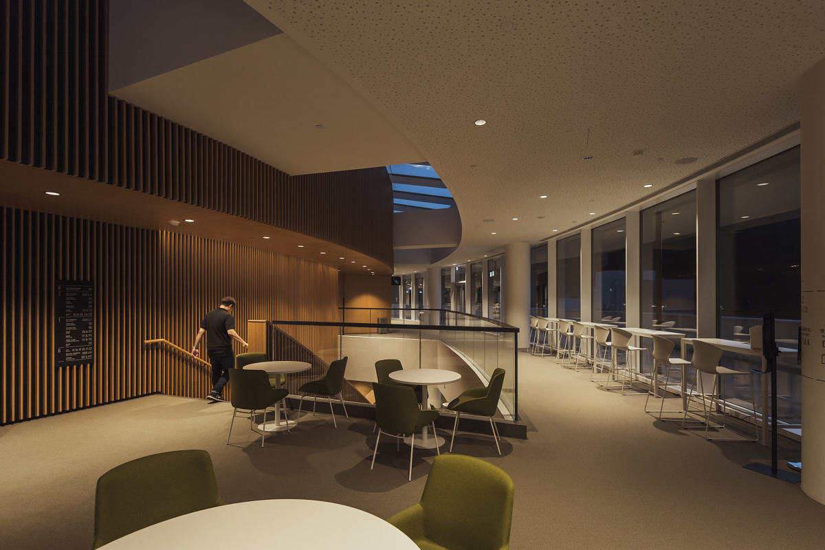 Shaw Auditorium interior at Hong Kong University featuring ERCO LED lighting.