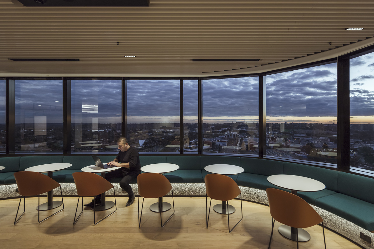 ERCO Jilly downlights illuminate a modern VicRoads Customer Hub office space.