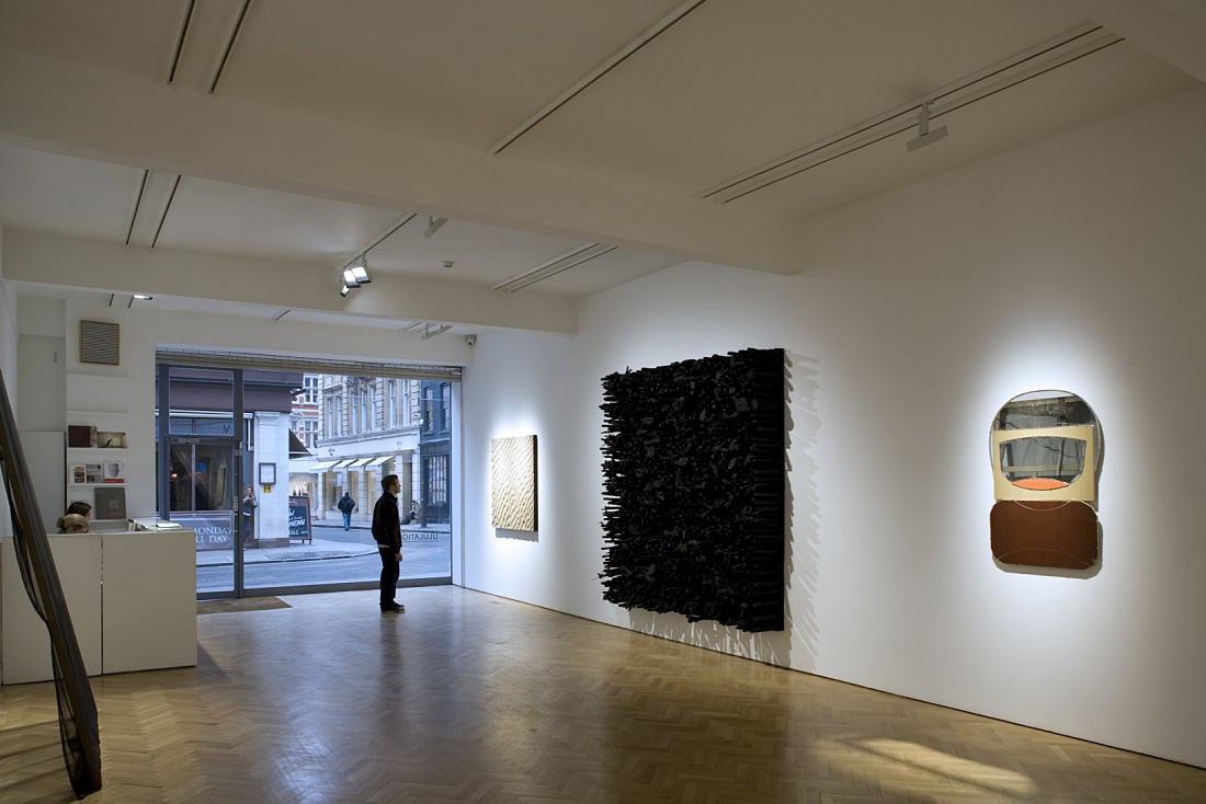 Vigo Gallery in London featuring contemporary art illuminated by Light Board LED spotlights for museum-quality lighting.