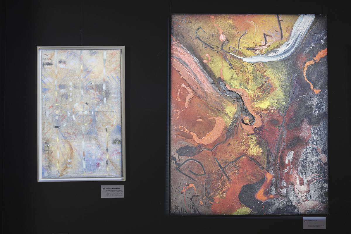 Art exhibition at Virág Judit Gallery, Budapest, illuminated by ERCO LED lighting.