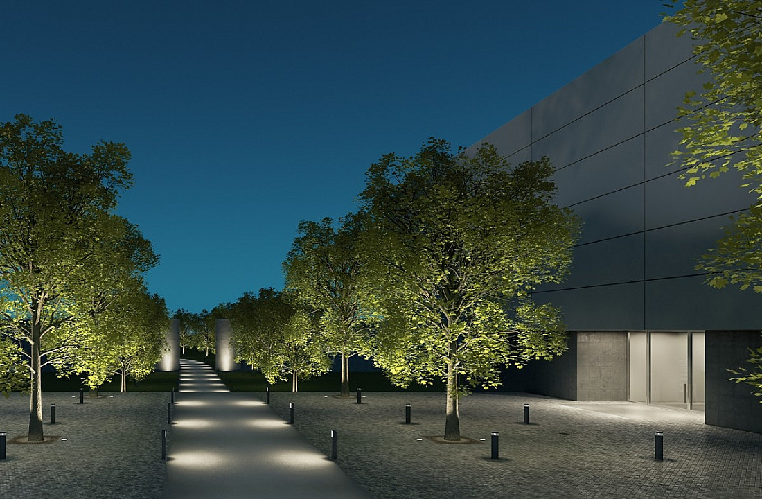 ERCO outdoor lighting: Bollard luminaires and facade lighting create a wide and focused lighting scene.